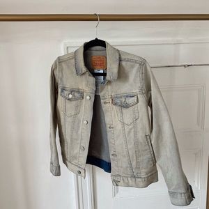 Levi’s jean jacket